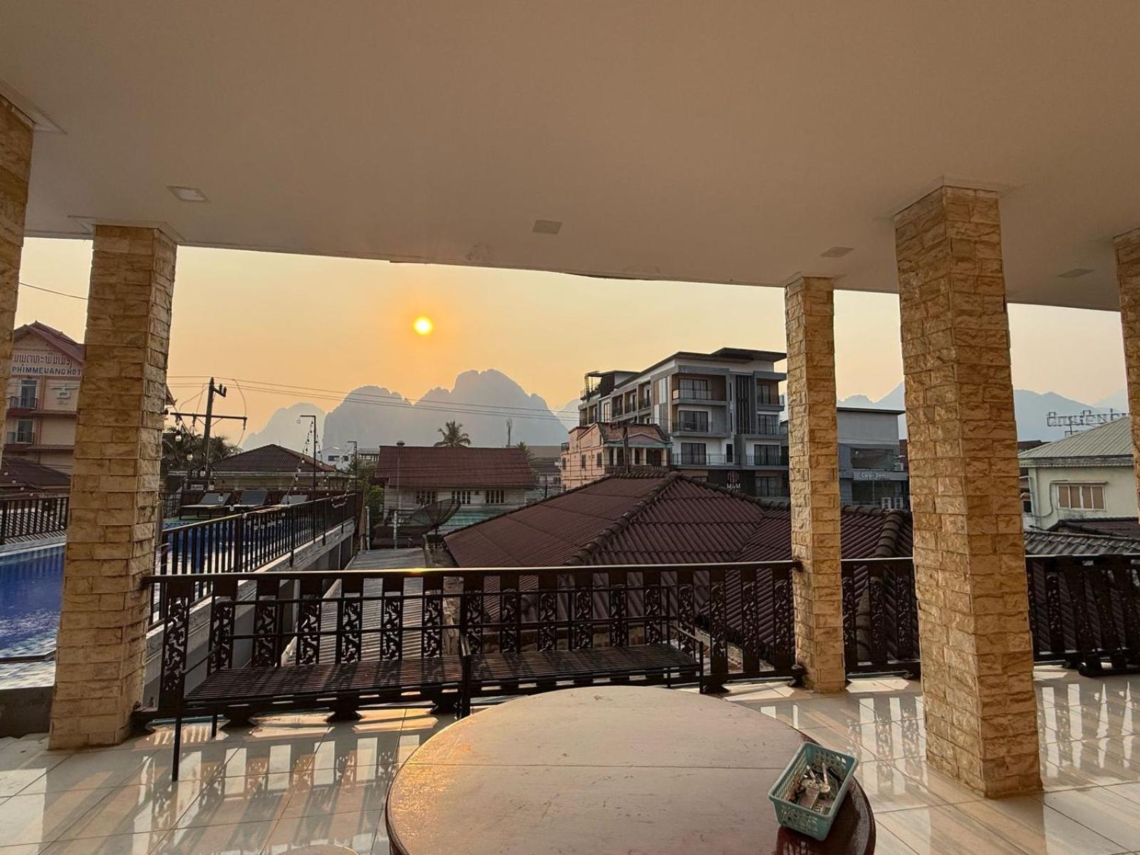A P S Moutain View Hotel Vang Vieng Zewnętrze zdjęcie